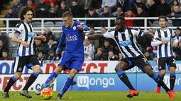 Vardy sudah mencetak 10 gol dari 10 pertandingan bagi The Foxes, julukan untuk Leicester. (AFP Photo/Lindsey Parnaby)