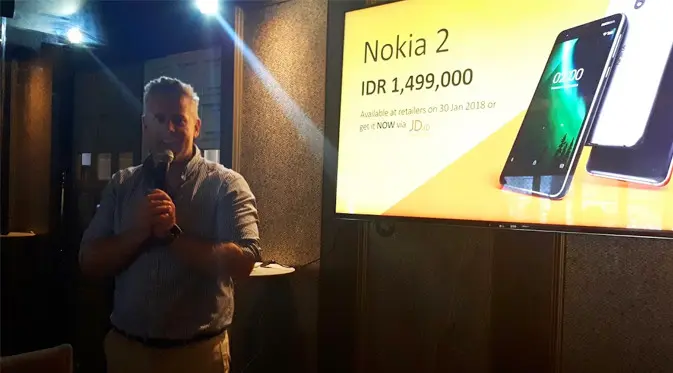 Country Manager HMD Global Indonesia Mark Trundle saat peluncuran Nokia 2 di Jakarta. Liputan6.com/Agustinus Mario Damar