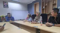 Desak Bertemu Pj Wali Kota Bekasi, Vendor Pasar Jatiasih Adukan Pembayaran yang Belum Diterima