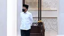 Presiden Joko Widodo melihat-lihat bagian dalam Masjid Raya Sheikh Zayed Solo, Minggu (20/11/2022). Jokowi berkunjung  ke Masjid Raya Syekh Zayed dan melaksanakan shalat dhuha di ruang utama. (Foto: Muchlis Jr - Biro Pers Sekretariat Presiden)