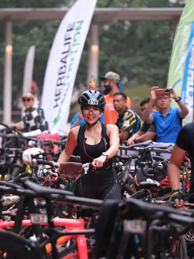 Potret Gisella Anastasia Ikut Triathlon