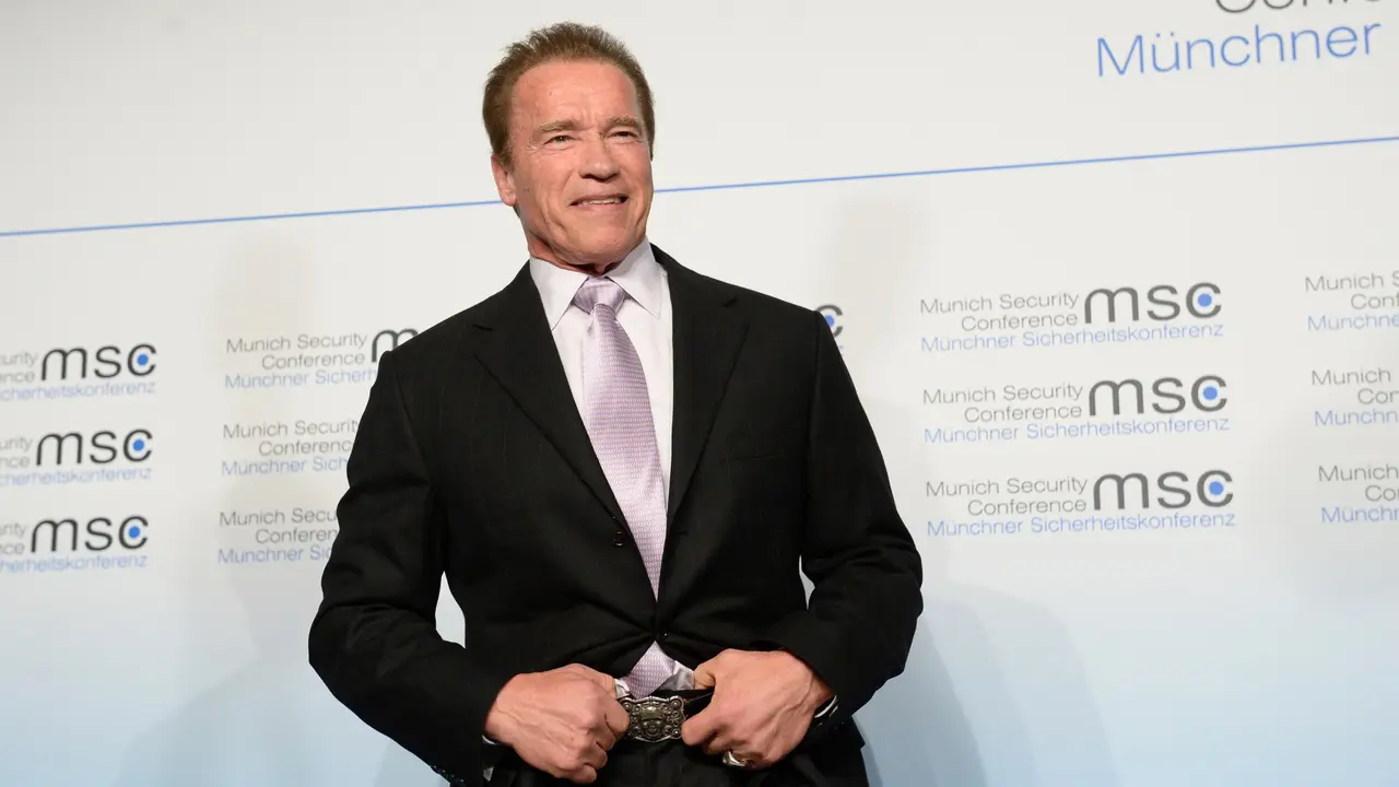 [Bintang] Arnold Schwarzenegger