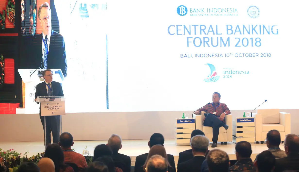 Suasana sesi Central Banking Forum 2018 pada Pertemuan Tahunan IMF-WB Group 2018 di Nusa Dua, Bali, Rabu (10/10). Forum tersebut membahas berbagai isu perekonomian terutama kebijakan moneter dan pertumbuhan ekonomi. (Liputan6.com/Angga Yuniar)