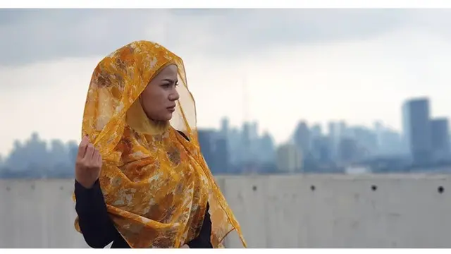 5 Gaya Dinar Candy Saat Berhijab