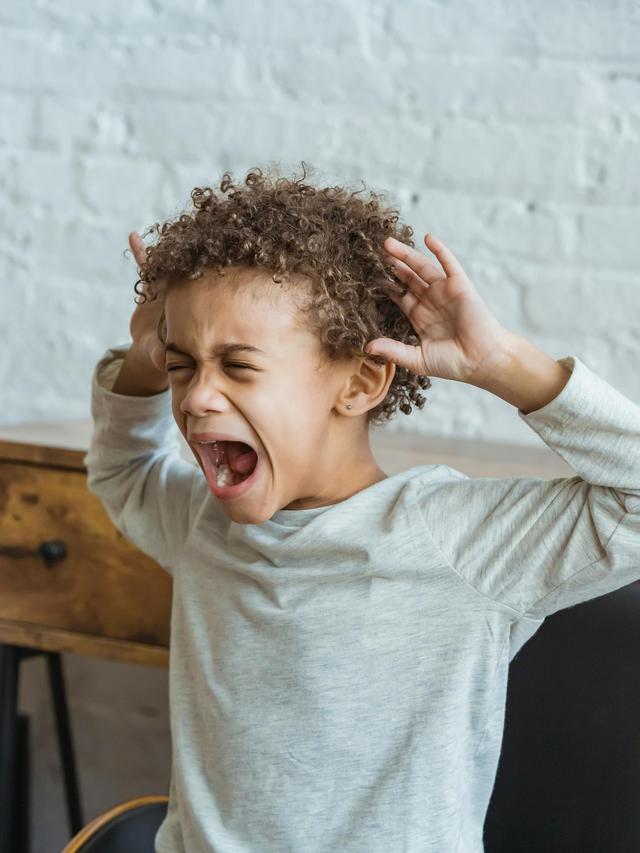 Able to Captivate Others