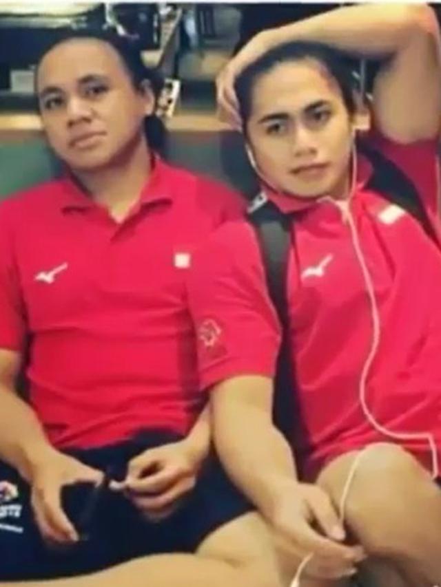 6 Potret Kebersamaan Aprilia Manganang dan Sang Kakak yang Juga Atlet Voli