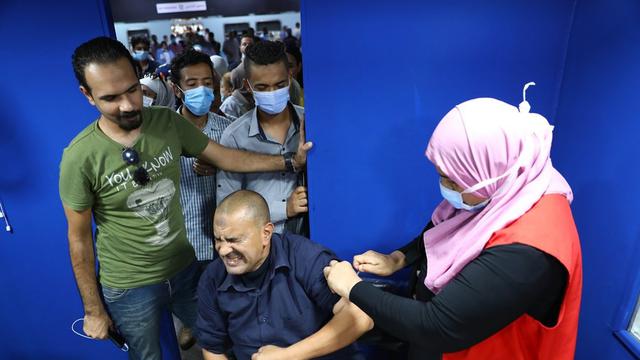 Mesir Siap Beri Suntikan Booster Vaksin COVID-19 untuk Usia 12 Tahun ke Atas