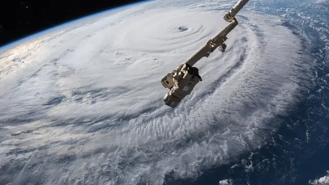Badai Florence dari Satelit NASA
