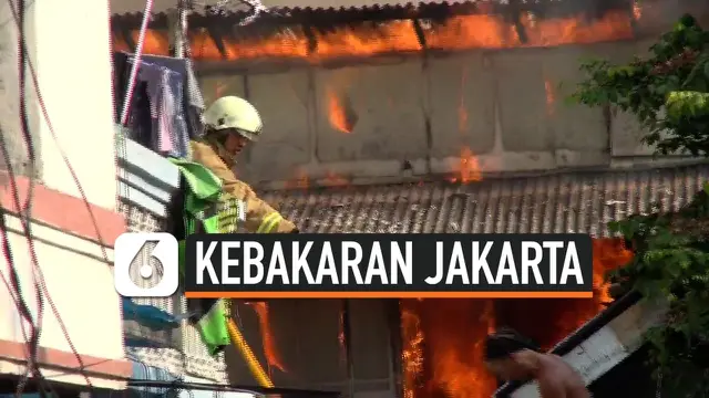VIDEO: Kebakaran Empat Rumah di Cipete, Warga Histeris