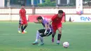 Colossus FC menyapu bersih dua pertandingan dengan mengalahkan Standupindo FC 1-0 dan Selebritis FC 2-1 di Celebrity Trofeo 2025. (Bola.com/M Iqbal Ichsan)