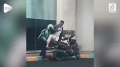Viral rekaman driver ojol bantu pengendara steoke dibanjiri pujian warganet