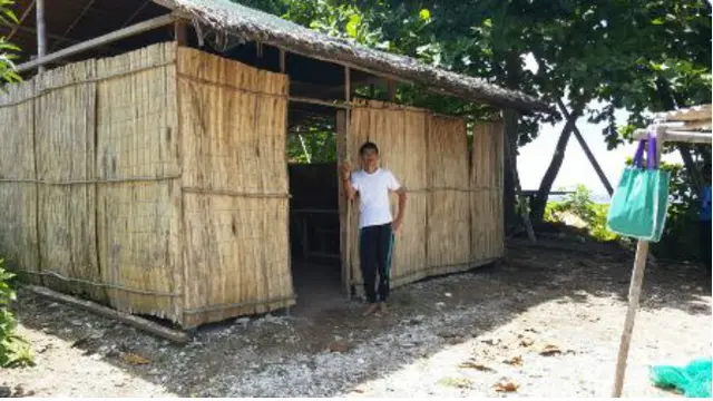 Potret Suku Laut Lingga Mengais Pendidikan