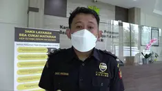 Bea Cukai Mataram, NTB buka suara terkait kisruh 'unboxing Ducati Mandalika'. Humas Bea Cukai menyebut pembukaan sesuai aturan dan disaksikan banyak pihak terkait.