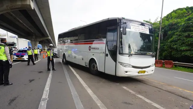 Tol Jakarta-Cikampek Elevated II Ditutup, Jasa Marga Terapkan Pengendalian Kendaraan di 3 Titik