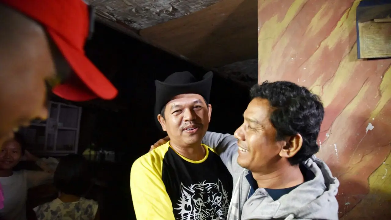 Dedi Mulyadi Tiba-Tiba Gerebek Rumah Kuli Bangunan