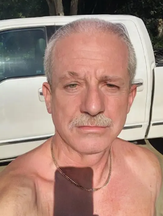 Pelantun One Call Away ini tetap memesona meski ikutan age challenge. (Liputan6.com/IG/charlieputh)