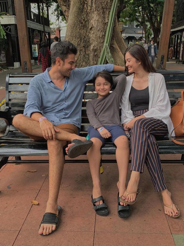 Resmi Menikah, Ini 6 Potret Kedekatan Faradilla Yoshi dengan Anak Bryan McKenzie