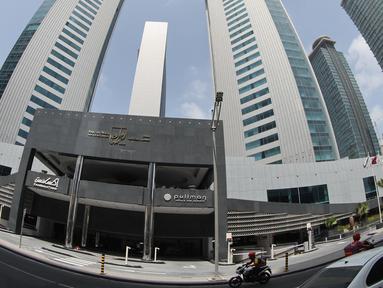 Timnas Uruguay yang akan berlaga di putaran final Piala Dunia 2022 Qatar telah memilih Hotel Pullman Doha West-Bay sebagai tempat mereka menginap sekaligus sebagai base-camp mereka selama di Qatar. Tempat dan suasana yang nyaman tentu menjadi pertimbangan La Celeste menjatuhkan pilihan kepada Hotel Pullman Doha West-Bay. Seperti apa sih kenyamanannya? Yuk kita intip bersama. (AFP/Karim Jaafar)