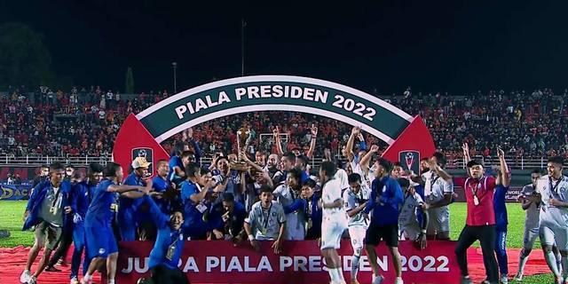VIDEO: Momen Selebrasi Arema FC Usai Jadi Juara Piala Presiden 2022