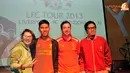 Guna menyemarakkan dan mempromosikan kegiatan tersebut, salah satu legenda Liverpool, Robbie Fowler hadir dan menyempatkan diri berkunjung ke studio SCTV. Selain melakukan sesi wawancara, Fowler juga bertemu dengan fans.(liputan6.com/Helmi Fithriansyah)