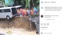 Mobil hampir terperosok longsor (Instagram @fakta.indo)
