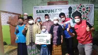 Omah Ngaji Ukhuwah Islamiyah yang berlokasi di Patangpuluhan Kota Yogyakarta kedatangan sejumlah tamu dari Pertamina Lubricants menjelang berbuka puasa, Rabu (14/4/2022).