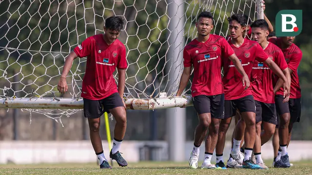 Foto: Timnas Indonesia U-24 Gelar Latihan Jelang Bertolak ke China untuk Asian Games 2022, 7 Pemain Telat Gabung