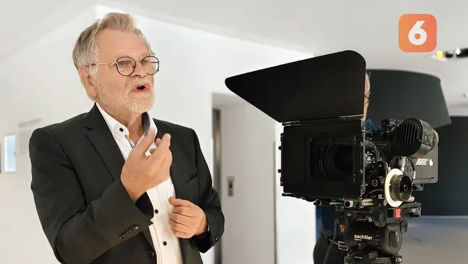 <p>Kurt Becker, fisikiawan dan pensiunan dari Zeiss. Liputan6.com/Iskandar</p>