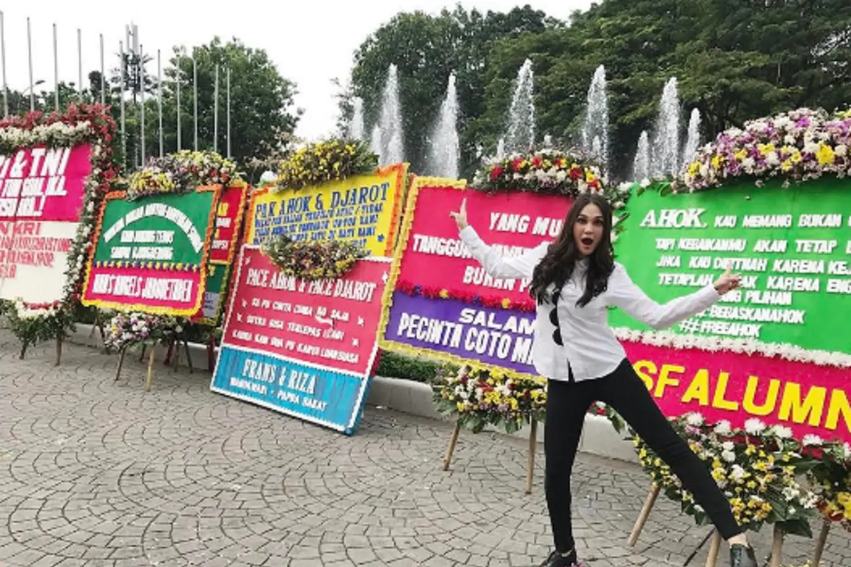 Luna Maya