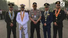Kepala Negara berpesan agar para perwira dan aparat TNI serta Polri bekerja secara profesional sesuai peraturan dan kode etik yang berlaku.