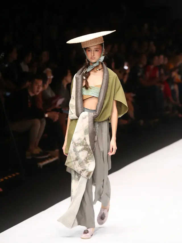 Humbang Shibori x Purana di JFW 2019