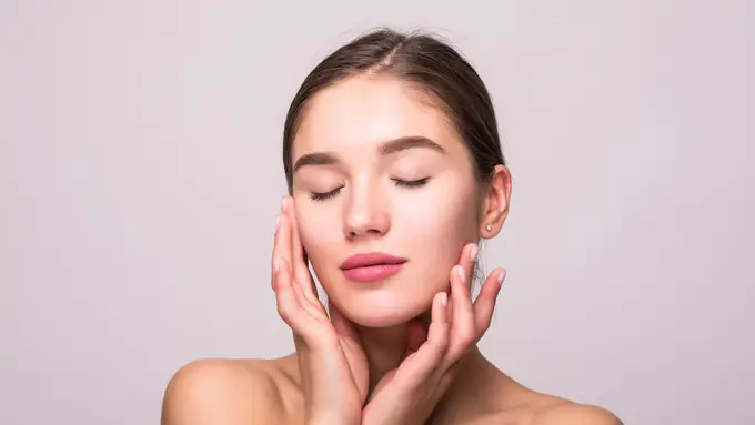 Tips Mengatasi Skin Barrier Wajah yang Rusak