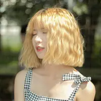 Ilustrasi rambut blonde. (Unsplash.com/Thu Anh)