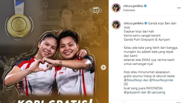 Greysia Polii dan Apriyani Rahayu  dihadiahi kopi gratis seumuehidup di Filosofi Kopi