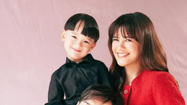 Audi Marissa bersama suami dan anaknya. [@audimarissa]