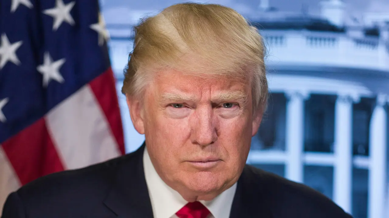 Replica of Donald Trump's Birthday Card for Jeffrey Epstein Decorates the National Mall