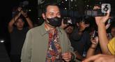Pelaksana Tugas (Plt) Wali Kota Madiun, F. Bagus Panuntun, berjalan meninggalkan Gedung Merah Putih Komisi Pemberantasan Korupsi (KPK), Jakarta, usai menjalani pemeriksaan, Senin (11/5/2026). (Liputan6.com/Helmi Fithriansyah)