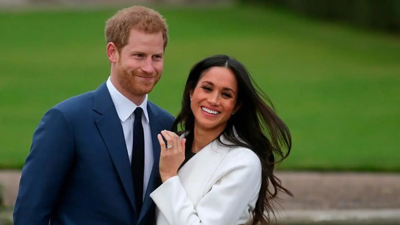 [Bintang] Prince Harry - Meghan Markle