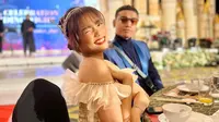 Wajah Fuji Ikut Nongol di Sudut Kota Paris, Heboh di Media Sosial