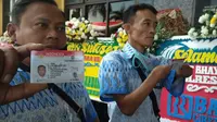 Potret momen haru enam warga difabel Cirebon lulus ujian untuk mendapatkan SIM D Gratis dari Polresta Cirebon. Foto (Isitimewa)
