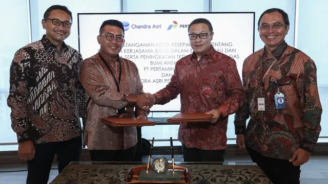 Pertagas dan Chandra Asri