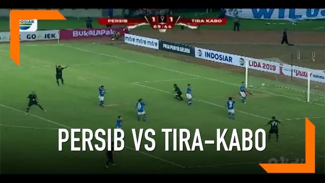 Persib Bandung kalah 1-2 atas Tira-Kabo pada laga pembuka Grup A Piala Presiden.