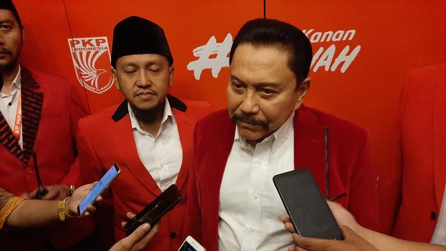 Ketua Dewan Pembina PKPI Hendropriyono.