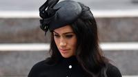 Meghan Markle sering terlihat memakai topi, sejak menjadi bagian dari keluarga kerajaan Inggris. (Dok: AFP/&nbsp;https://www.arabnews.com/node/1391331/offbeat&nbsp;dyah pamela)&nbsp;
