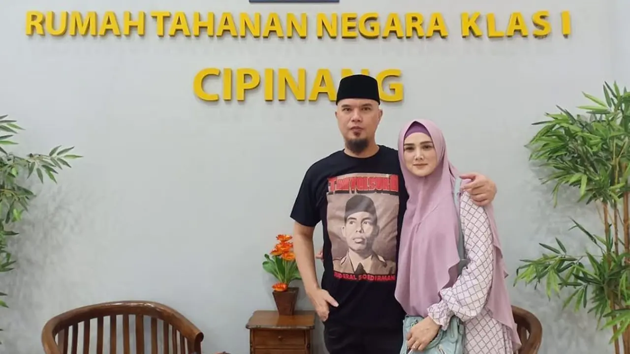 6 Momen Kebebasan Ahmad Dhani dari Penjara, Dijemput Mulan Jameela