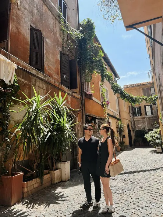 Thariq Halilintar dan Aaliyah Massaid. [Foto: Instagram/aaliyah.massaid]