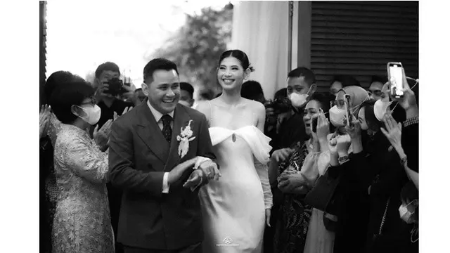 Baru Menikah, Ini 6 Potret Perjalanan Cinta Ilham HIVI! dan Windy Apsari