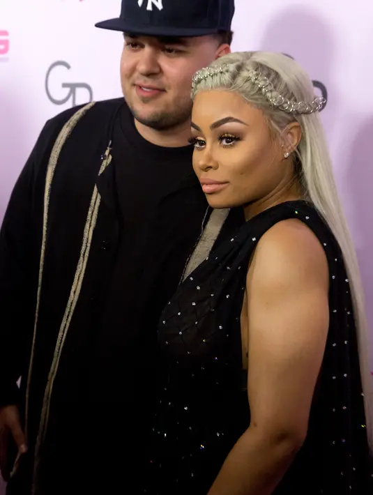 “pertengkaran yang sering terjadi tak menandakan hubungan yang baik diantara keduanya, terlebih bayi mereka akan segera lahir,” ucap seorang sumber. (AFP/Bintang.com)