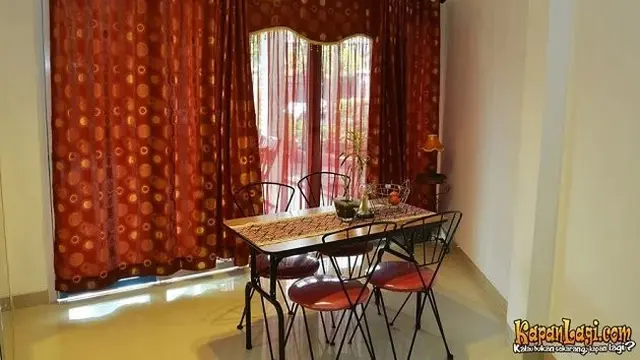 Jeremy Teti Jual Rumah