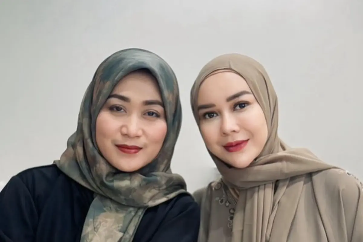 Aura Kasih saat hadir Kajian